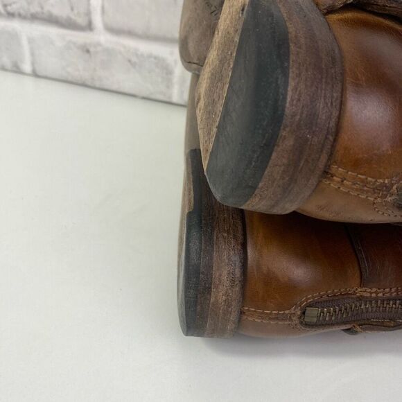 Frye Phillip Harness Tall Wide Calf Riding Boots Cognac Leather Zip Back 6M - Picture 13 of 13